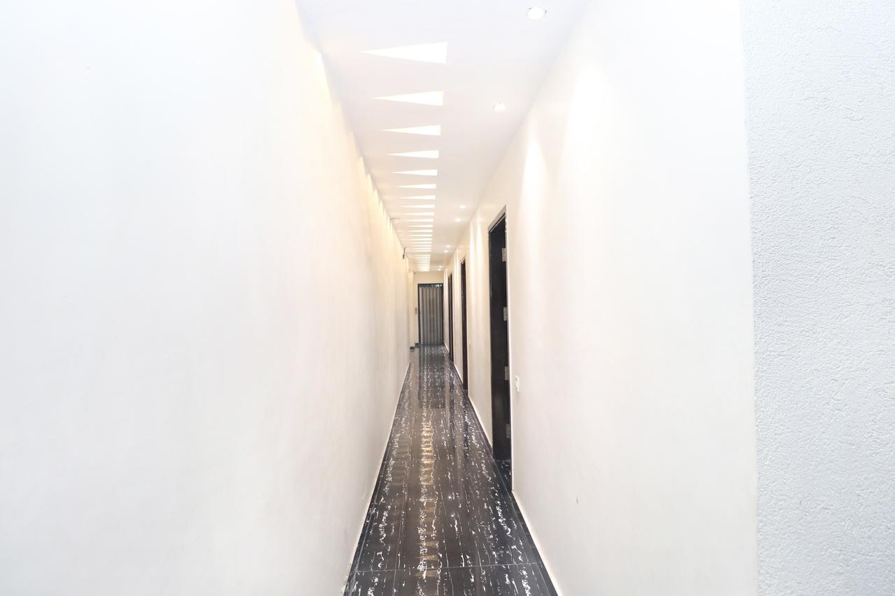 Oyo 14829 Hotel J Cruise Ludhiana Exterior foto