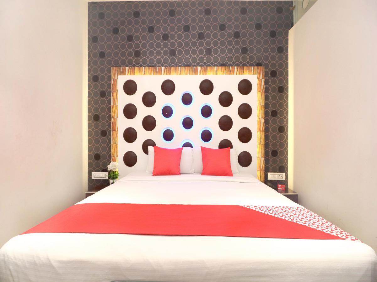 Oyo 14829 Hotel J Cruise Ludhiana Exterior foto